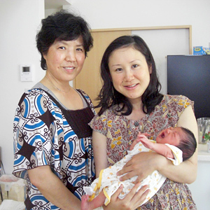 赤ちゃん・お母さんと一緒に